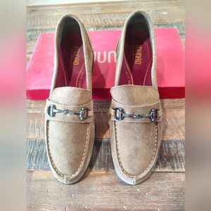 Munro Gryffin Loafers